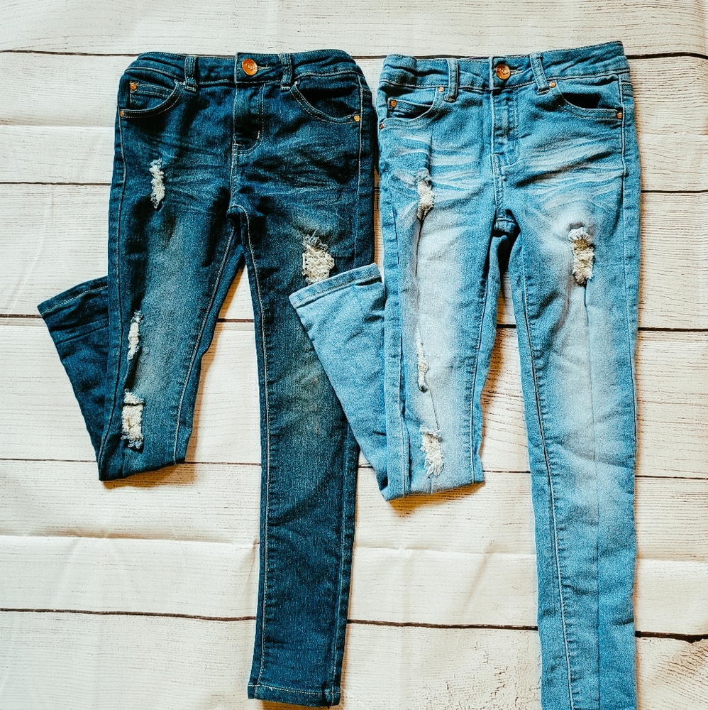 2 Pair of Girls Size 6/7 Boutique Blue Jeans